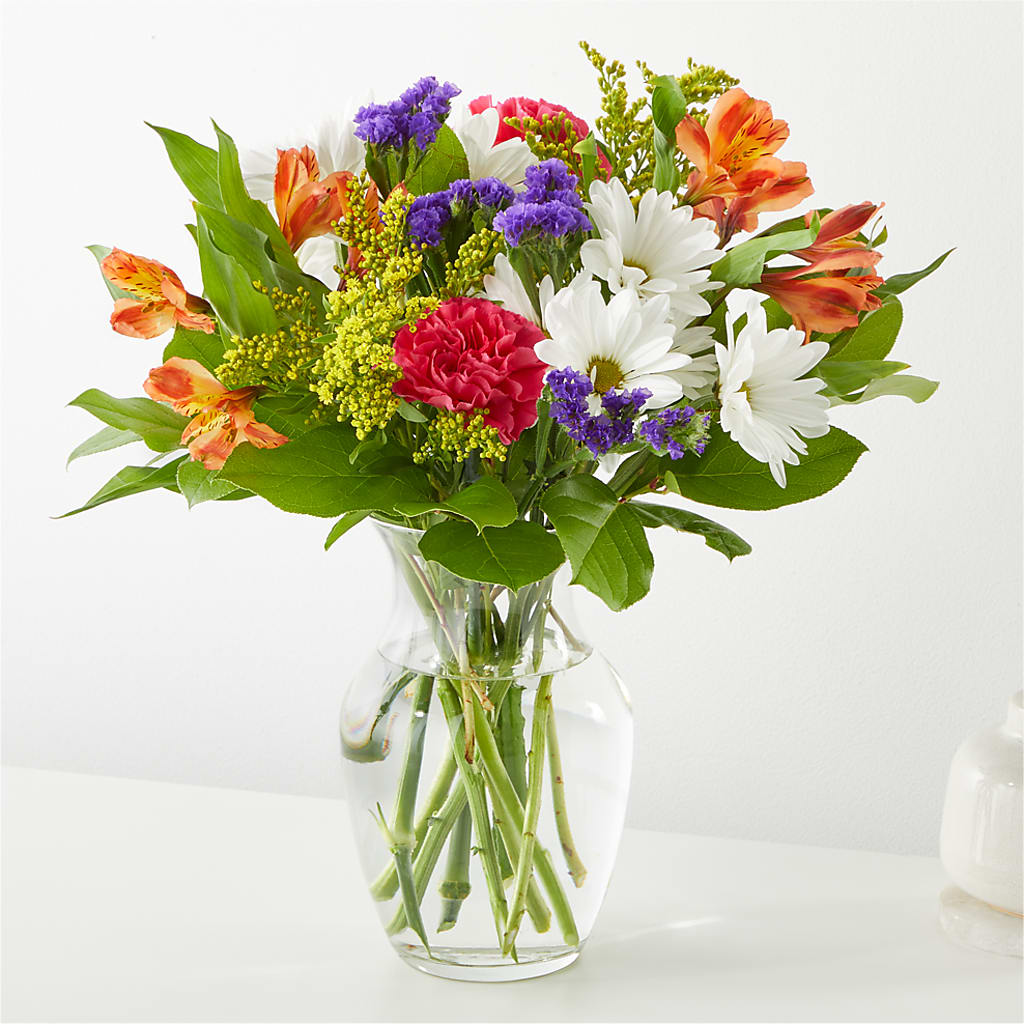 Oopsie Daisy Bouquet – Rosemary Flower Shop Inc, Wappingers Falls NY