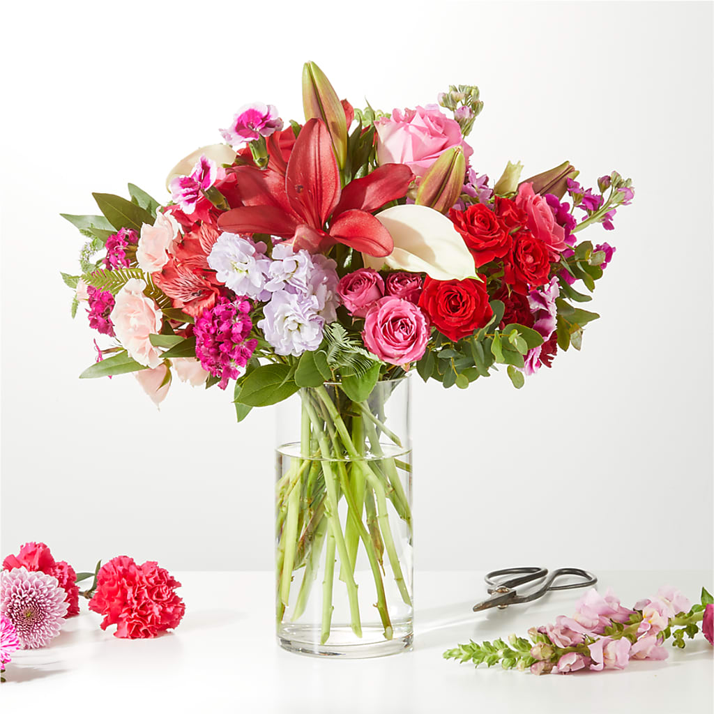 Swooning Over You - A Florist Original – Rosemary Flower Shop Inc, Wappingers Falls NY