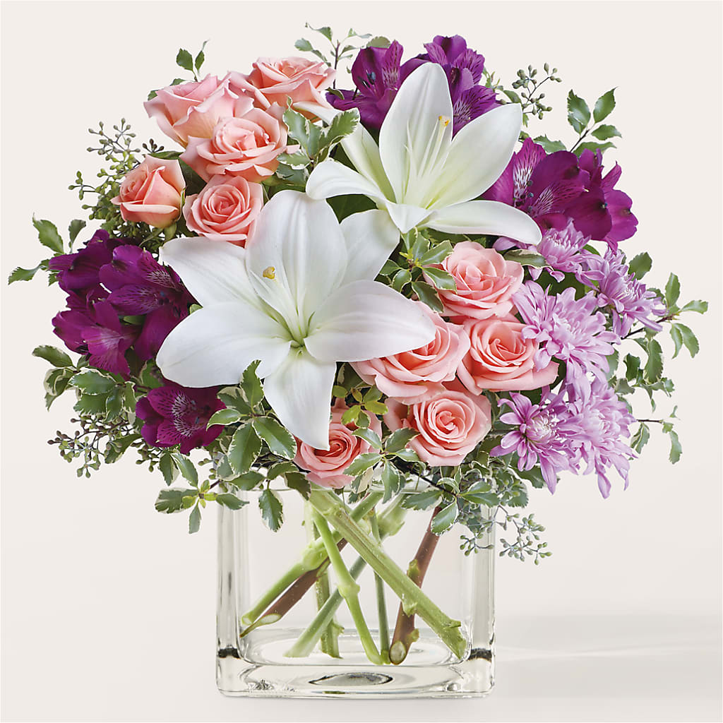 Mani Pedi Bouquet – Rosemary Flower Shop Inc, Wappingers Falls NY