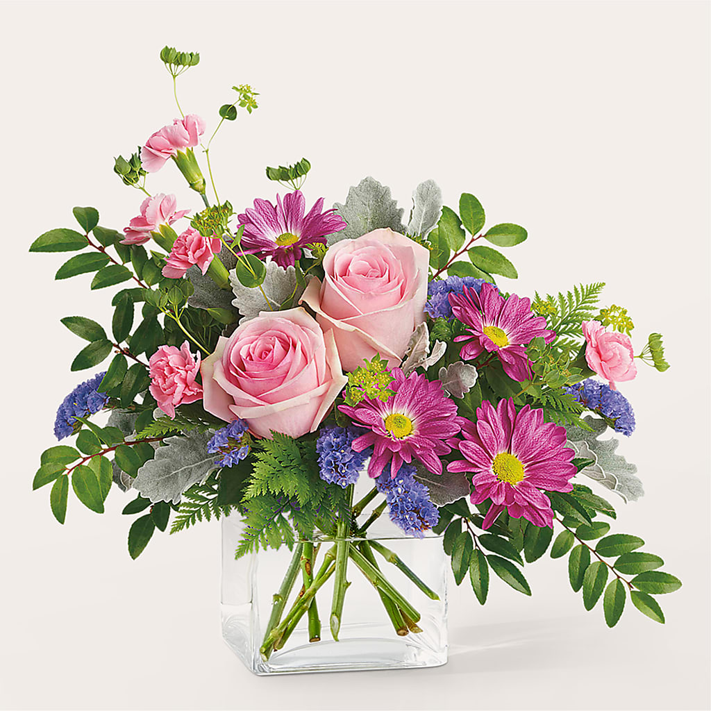 Starlet Bouquet – Rosemary Flower Shop Inc, Wappingers Falls NY
