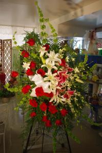 BREATHLESS ELEGANCE STANDING SPRAY – Rosemary Flower Shop Inc, Wappingers Falls NY