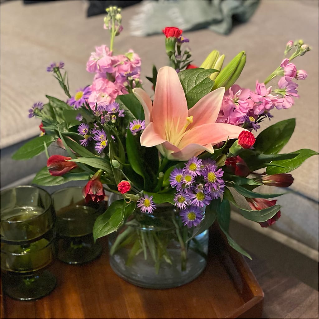 Romantique Bouquet –  Rosemary Flower Shop Inc, Wappingers Falls NY