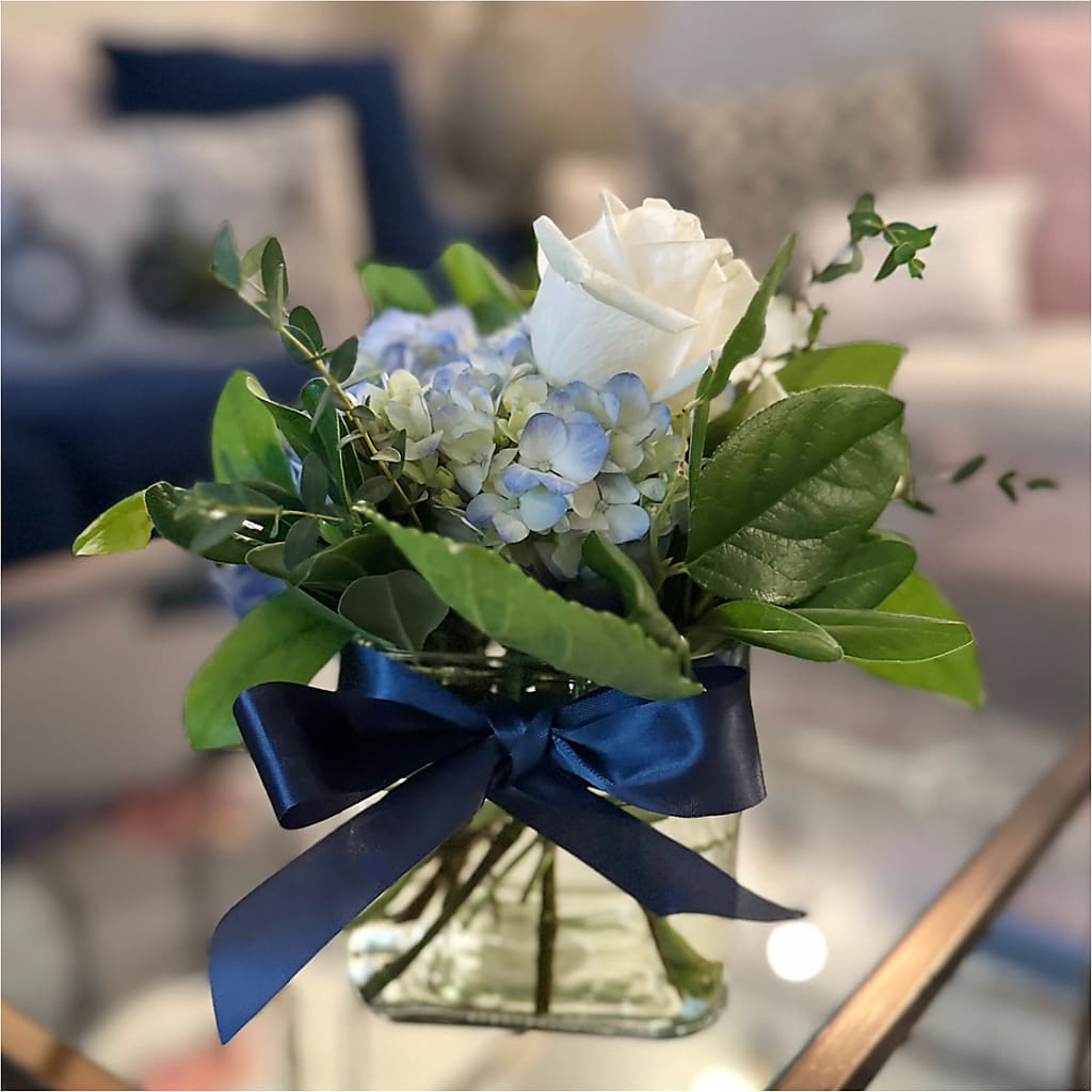 Sky Blue Delight Bouquet –  Rosemary Flower Shop Inc, Wappingers Falls NY