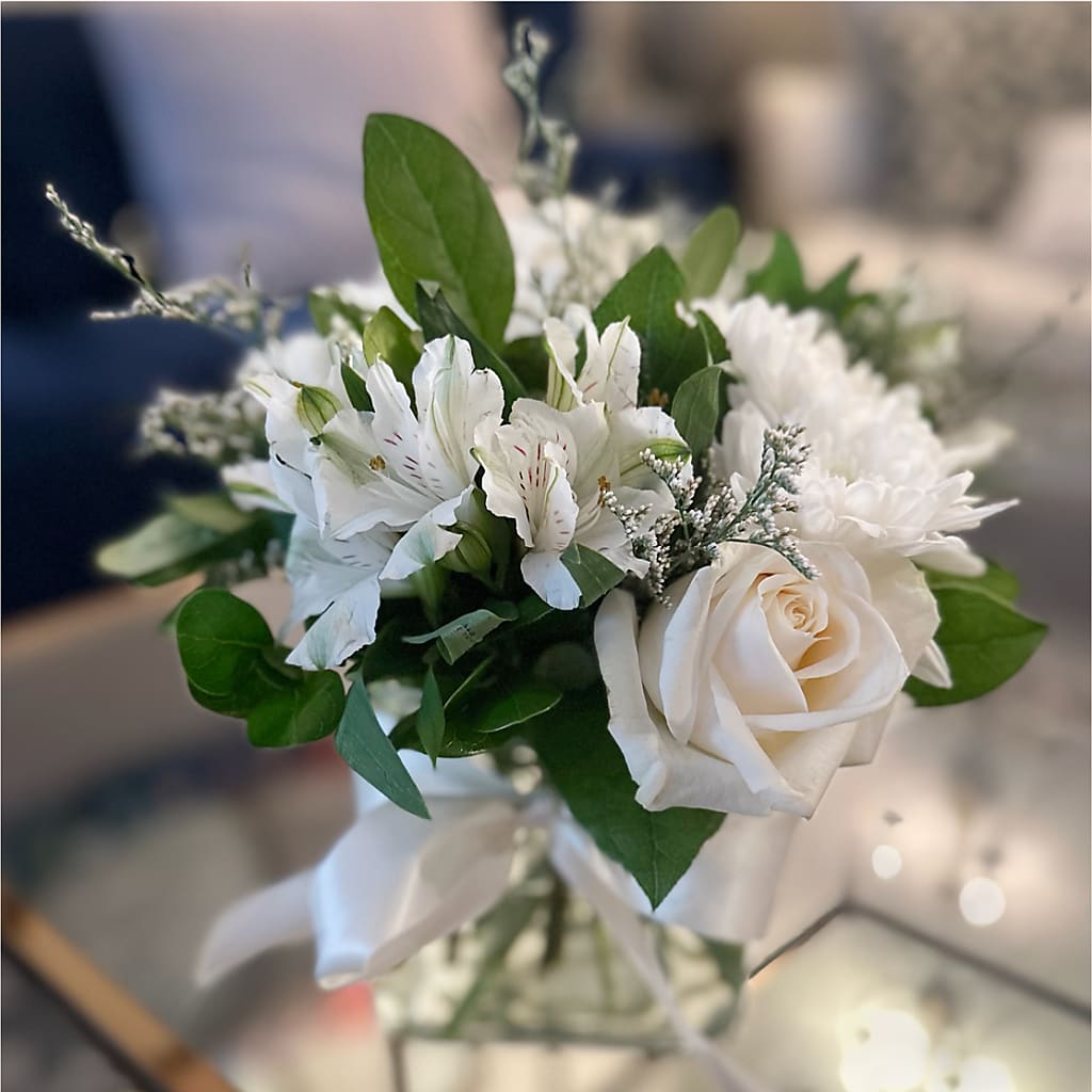 Gracefuls Bouquet –  Rosemary Flower Shop Inc, Wappingers Falls NY