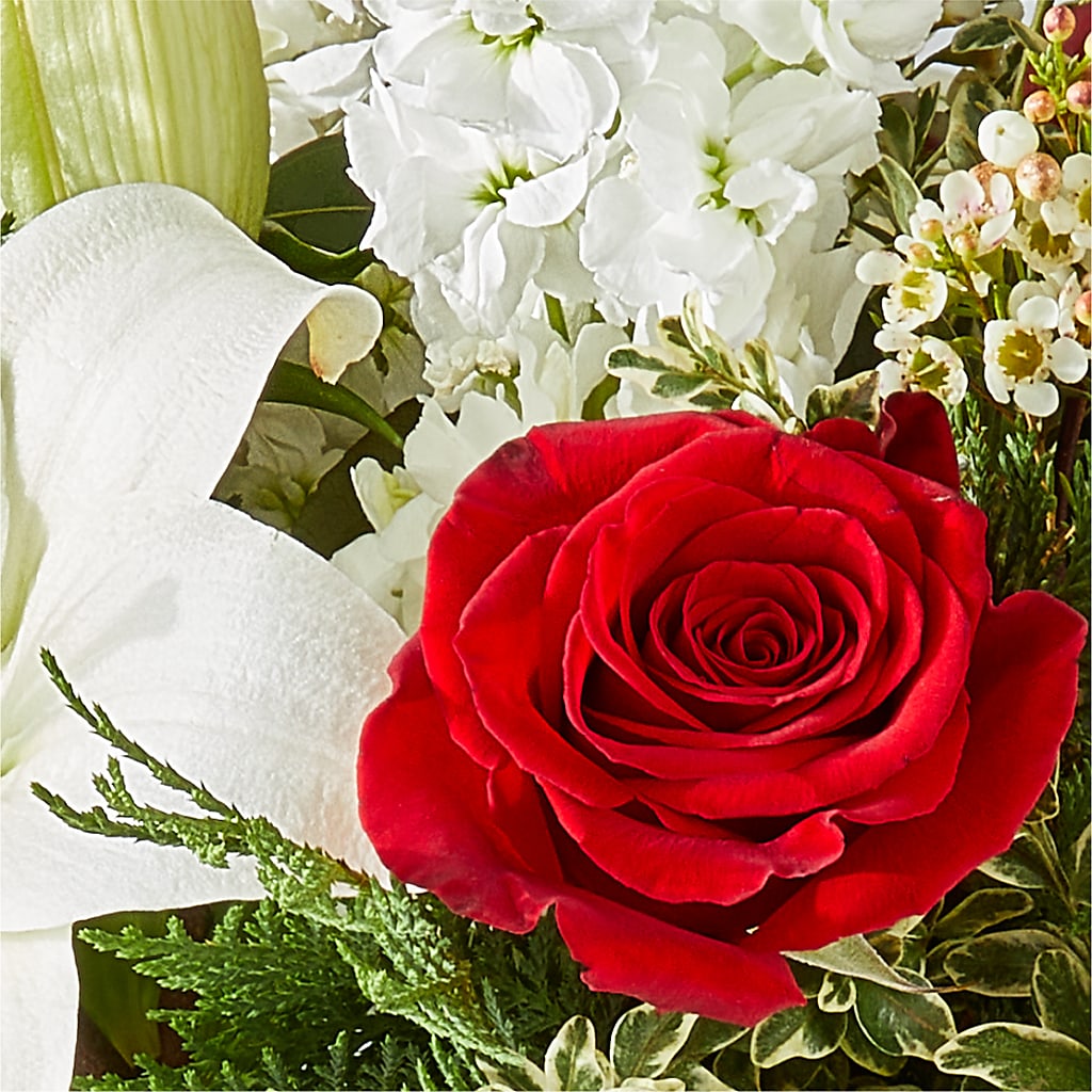 Twinkle Lights Bouquet –  Rosemary Flower Shop Inc, Wappingers Falls NY